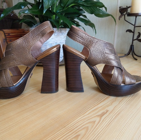 Nina Platform Sandals (7) - Picture 2 of 6